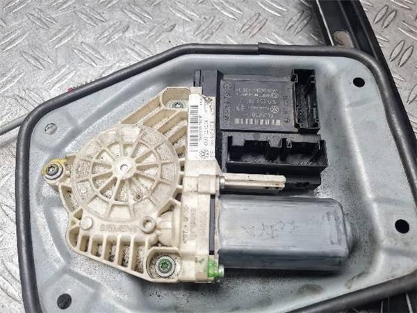 ELEVALUNAS ELECTRICO DEL. DCHO. Volkswagen Golf 1.6 G V (1K1) (2003-2008) (75 KW) - 17696 / BSE