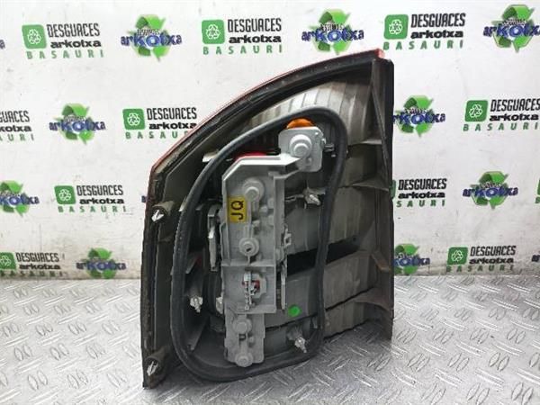 PILOTO TRA. DCHO. Opel Vectra 2.2 G C (2002-2005) (108 KW) - 17791 / Z22SE