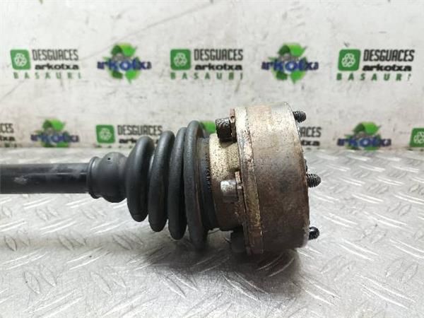 TRANSMISION DEL. IZDA. Volkswagen Passat 2.0 G (35I) (1990-1996) 116CV (85 KW) - 18428 / 2E