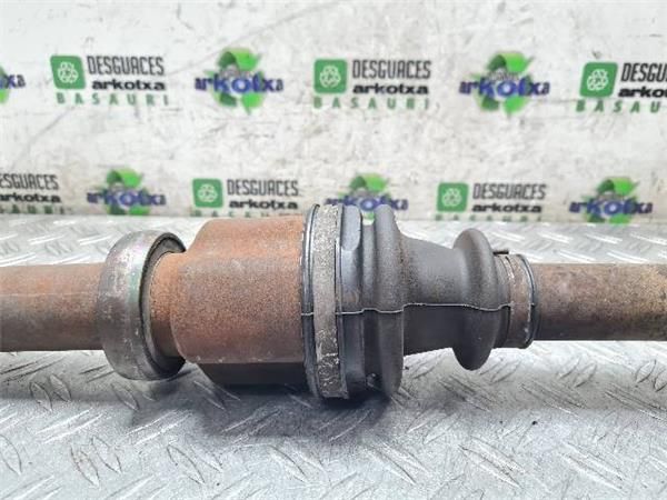 TRANSMISION DEL. DCHA. Ford Focus 1.6 TDCI II WAGON 110 (2004-2012) (80 KW) - 18692 / G8DA