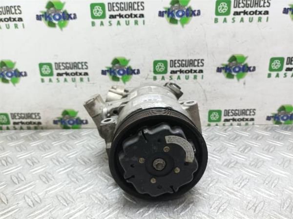 COMPRESOR AIRE ACOND. Volkswagen Polo 1.4 G IV (9N) (2001-2008) 75CV (55 KW) - 18833 / AUA