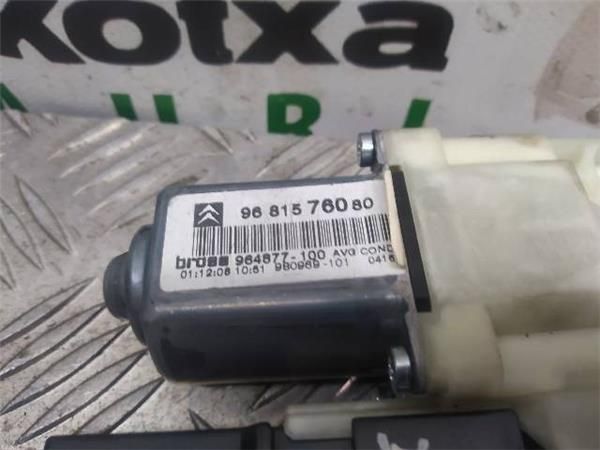 MOTOR ELEVALUNAS DEL. IZDO. Citroen C4 2.0 HDI (2004-2011) (103 KW) - 19065 / RHF