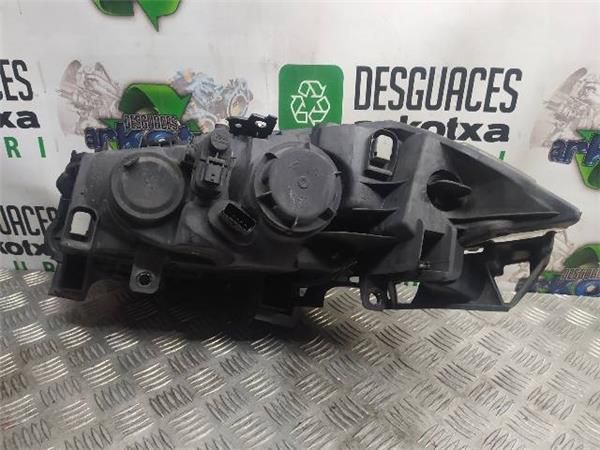 FARO DEL. DCHO Renault Megane 1.9 DCI II 120CV (BM/CM) (2002-2008) (88 KW) - 19146 / F9QB8