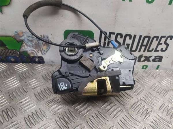 CERRADURA PUERTA DEL. IZDA. Toyota Corolla 2.0 D10 VERSO (R10/11) 116CV (04-09) (85 KW) - 19157 / 1CDFTV
