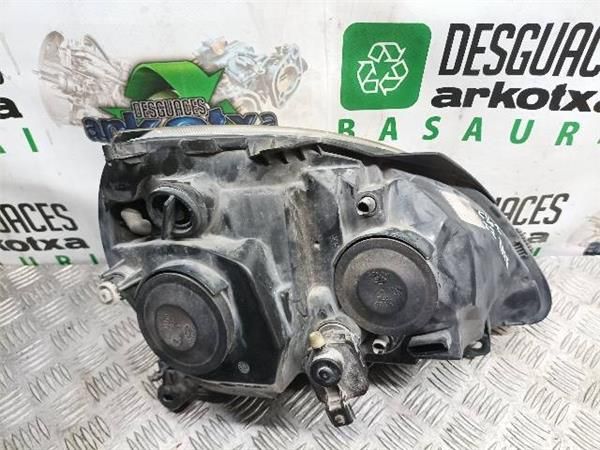 FARO DEL. IZDO. Renault Clio 1.5 DCI II (CB) 65CV (2001-2009) (48 KW) - 19540 / K9KA7
