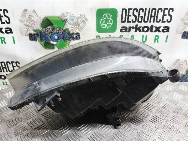 FARO DEL. IZDO. Renault Clio 1.5 DCI II (CB) 65CV (2001-2009) (48 KW) - 19540 / K9KA7