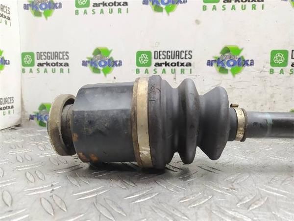TRANSMISION DEL. DCHA. Kia Sportage 2.0 CRDI (JE) 140CV (2004-2008) (103 KW) - 19593 / D4EAV