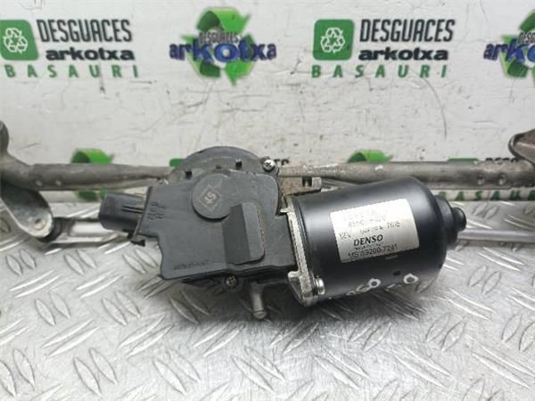 MOTOR LIMPIAPARABRISAS DEL. Toyota Corolla 2.0 D10 VERSO (R10/11) 116CV (04-09) (85 KW) - 19653 / 1CDFTV