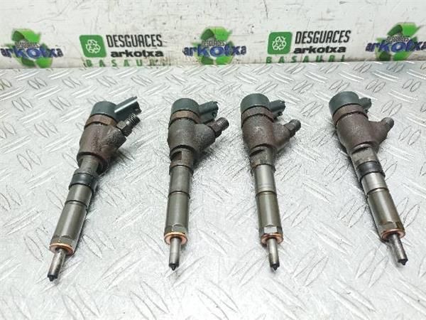 INYECTOR Peugeot 406 2.0 HDI (8B) 90CV (1999-2004) (66 KW) - 19693 / RHY